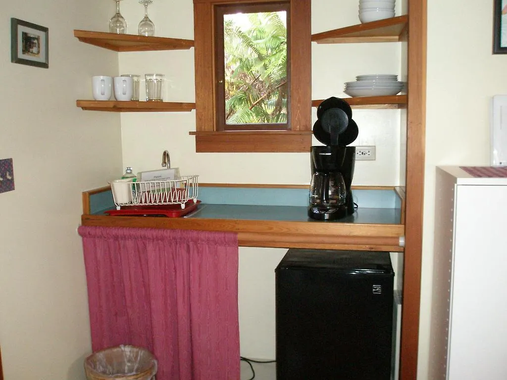 Bed and Breakfast Volcano Country Cottages